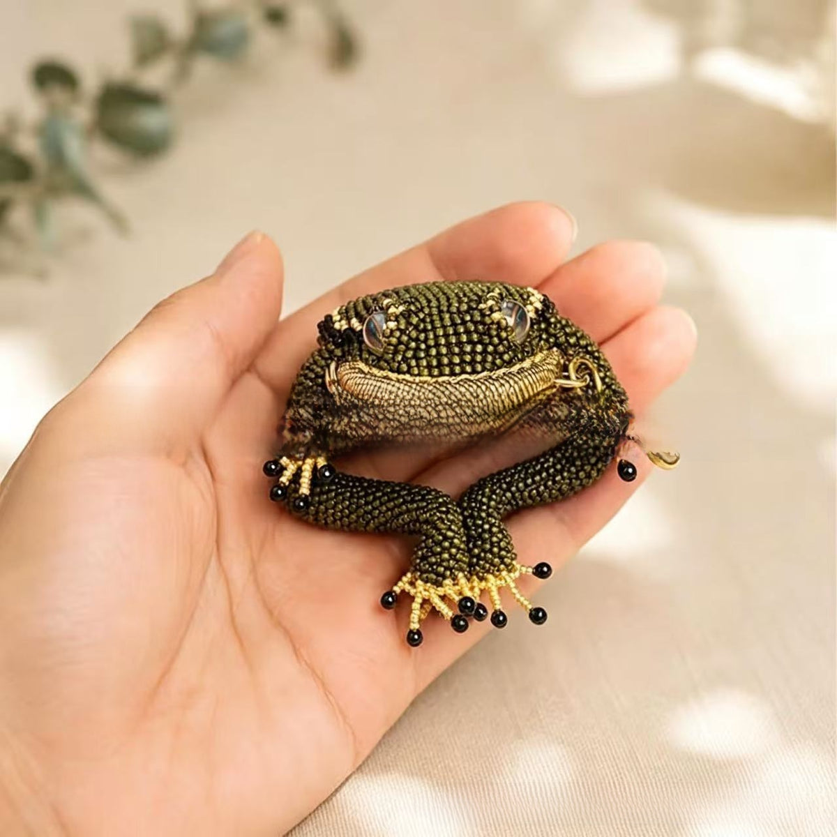 Cute Frog Shaped Coin Purse | Adorable Mini Wallet for Coins & Small Items